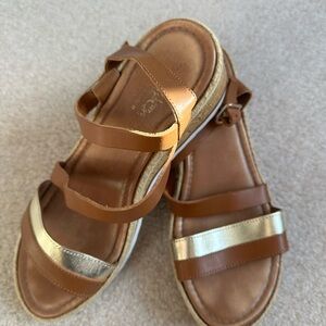 Coach Tan and Gold Women's Sandals